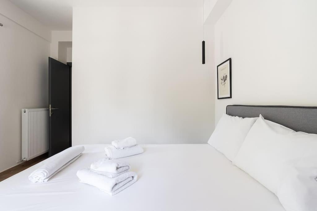 Downtown Stylish Apartment 4 Салоники Экстерьер фото